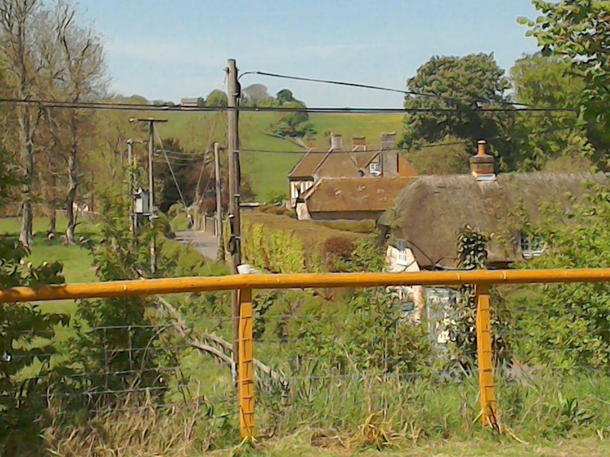 The Crown Inn Alvediston Zewnętrze zdjęcie