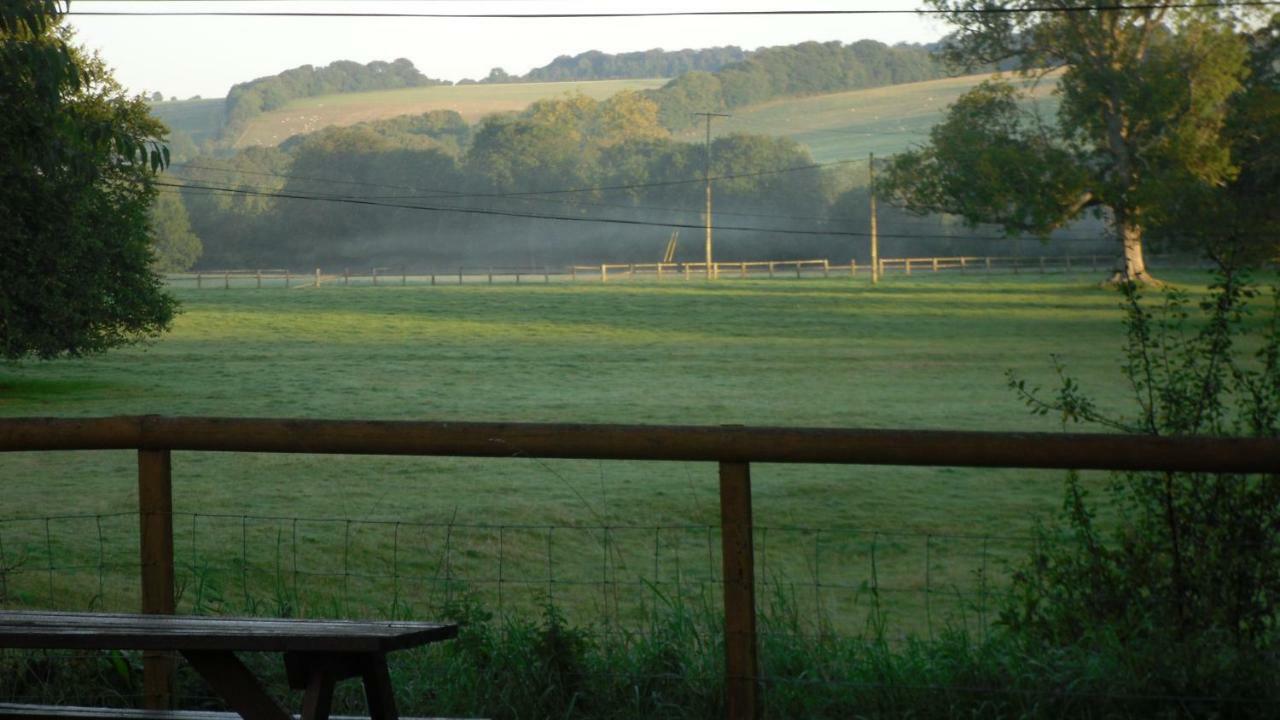 The Crown Inn Alvediston Zewnętrze zdjęcie